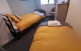 Flat 5 Corner House 1 Bedroom